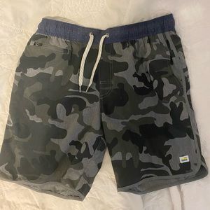 Vuori Banks Shorts